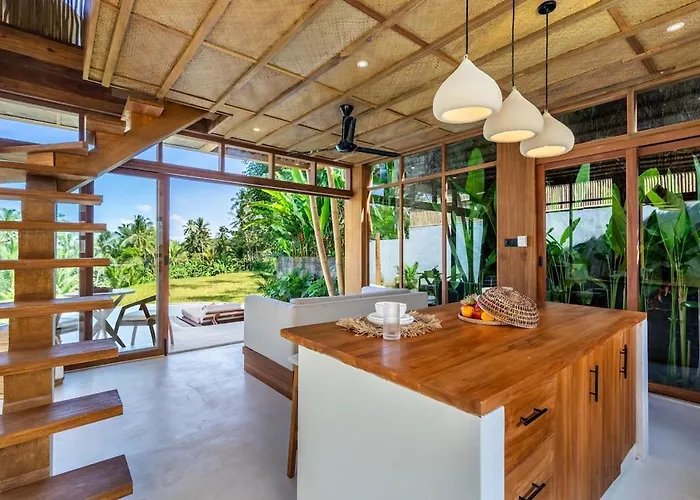 Villa Tropical Bamboo Luxury Aliapard Ii