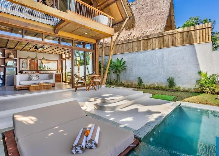 Tropical Bamboo Luxury Aliapard Ii Villa *