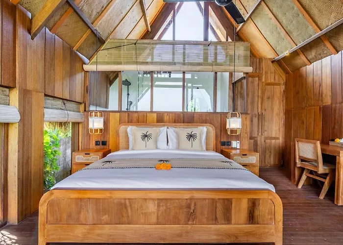 Tropical Bamboo Luxury Aliapard Ii