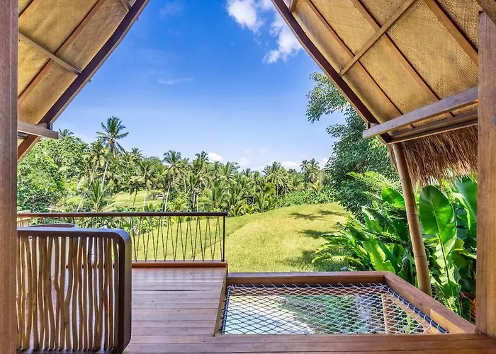 Villa Tropical Bamboo Luxury Aliapard Ii