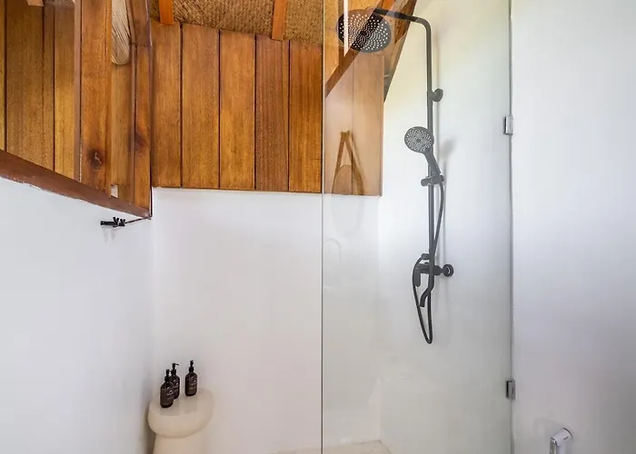 Villa Tropical Bamboo Luxury Aliapard Ii Ubud
